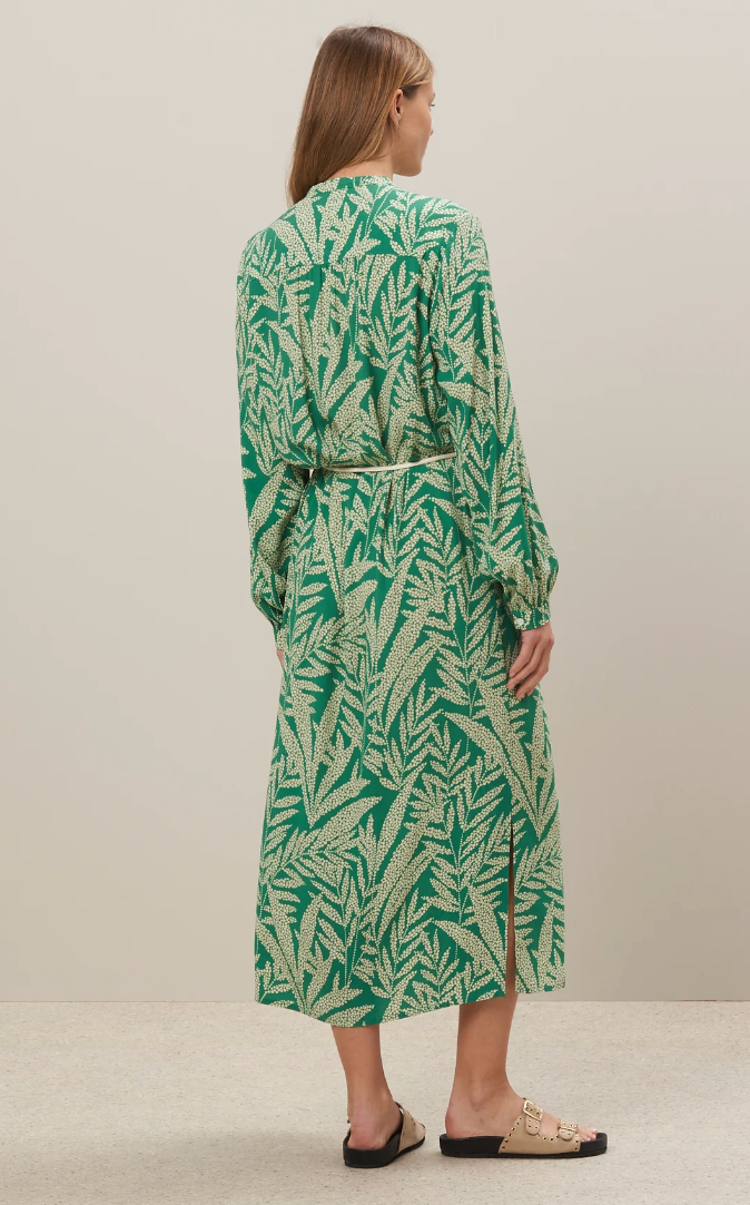 Robe en crêpe de viscose vert imprimée feuilles Résidence HARTFORD