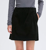 Jupe courte en velours noir Ihfocaro ICHI