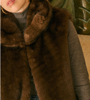 Veste Ozan sans manche fausse fourrure Petite mendigote