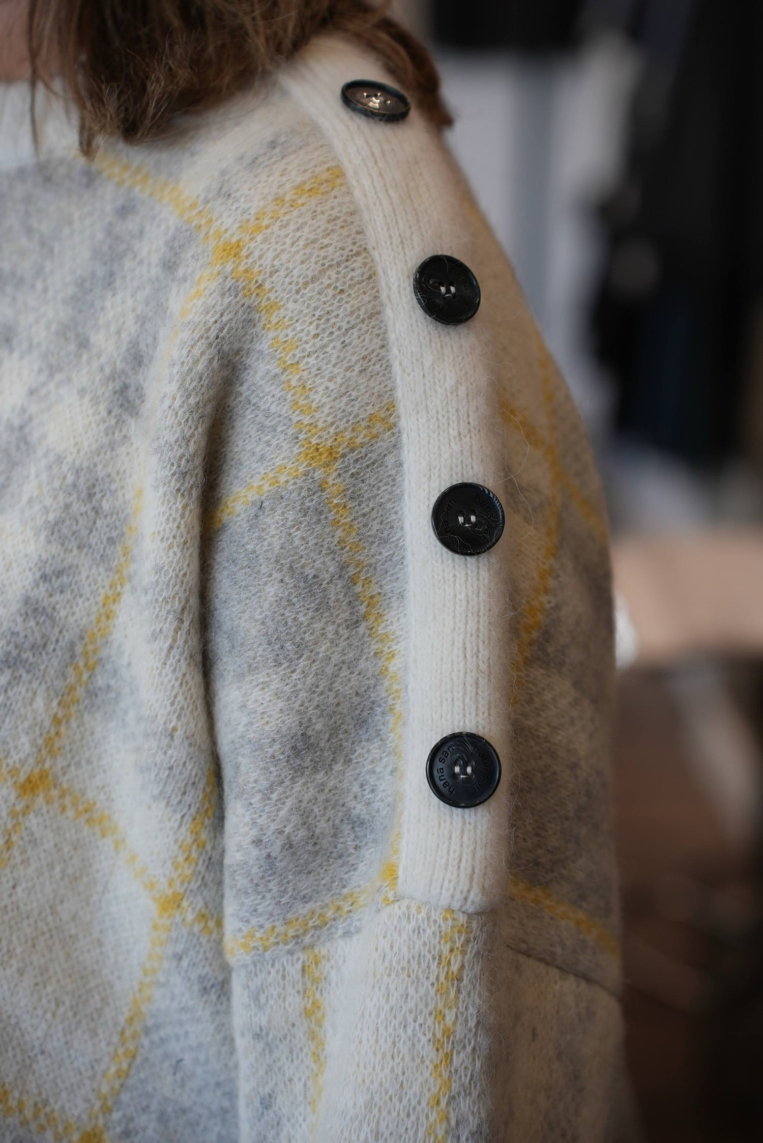 Pull Georges Hana San